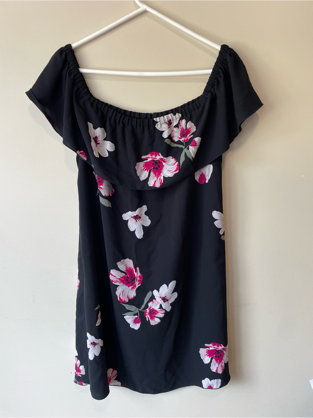 Wilfred Black Floral Dress with Pink & White Blooms